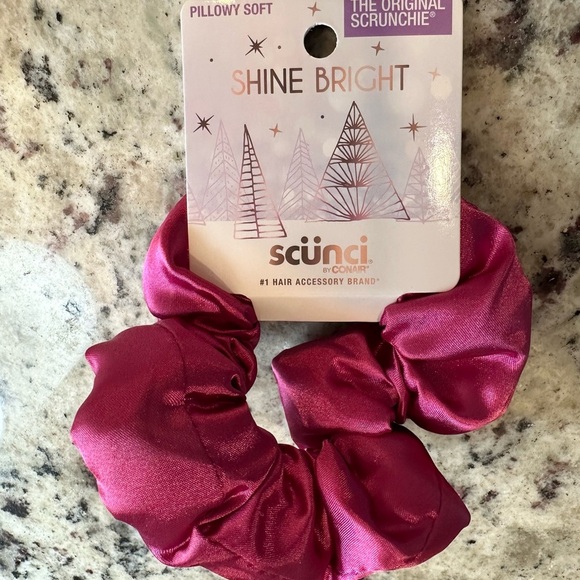 Scunci Shine Bright Scrunchie - Pink - Picture 1 of 3